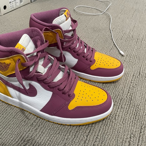 Jordan 1 brother hoods - Picture 2 of 4